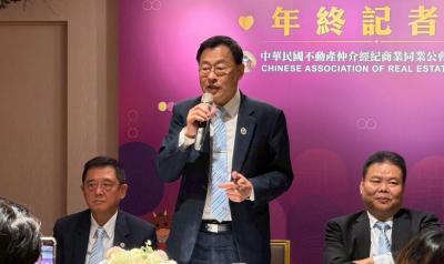 政府卡房貸 房仲全聯會王瑞祺：裝睡的人叫不醒　　