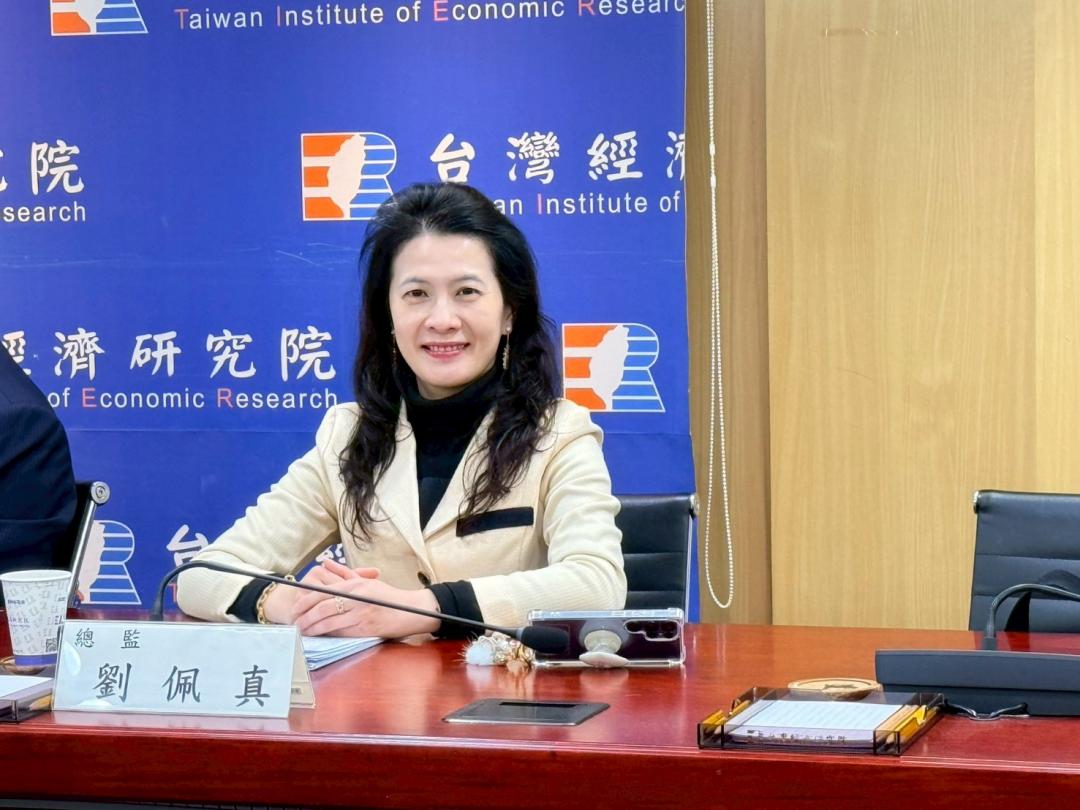 台灣經濟研究院產經資料庫總監劉佩真分析，2026年1月起營建業未迎來開工潮，反而陷入業界所稱的「土方之亂」。