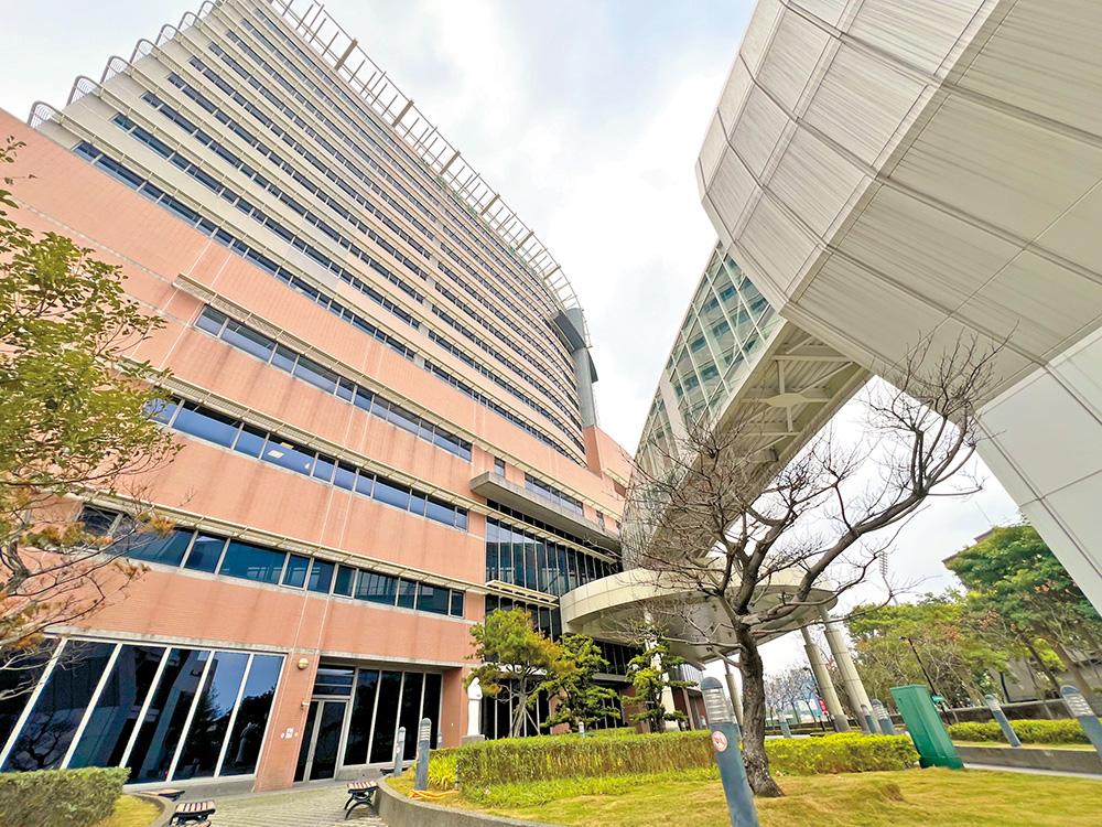 生活圈鄰近輔大醫院，提供醫療資源。