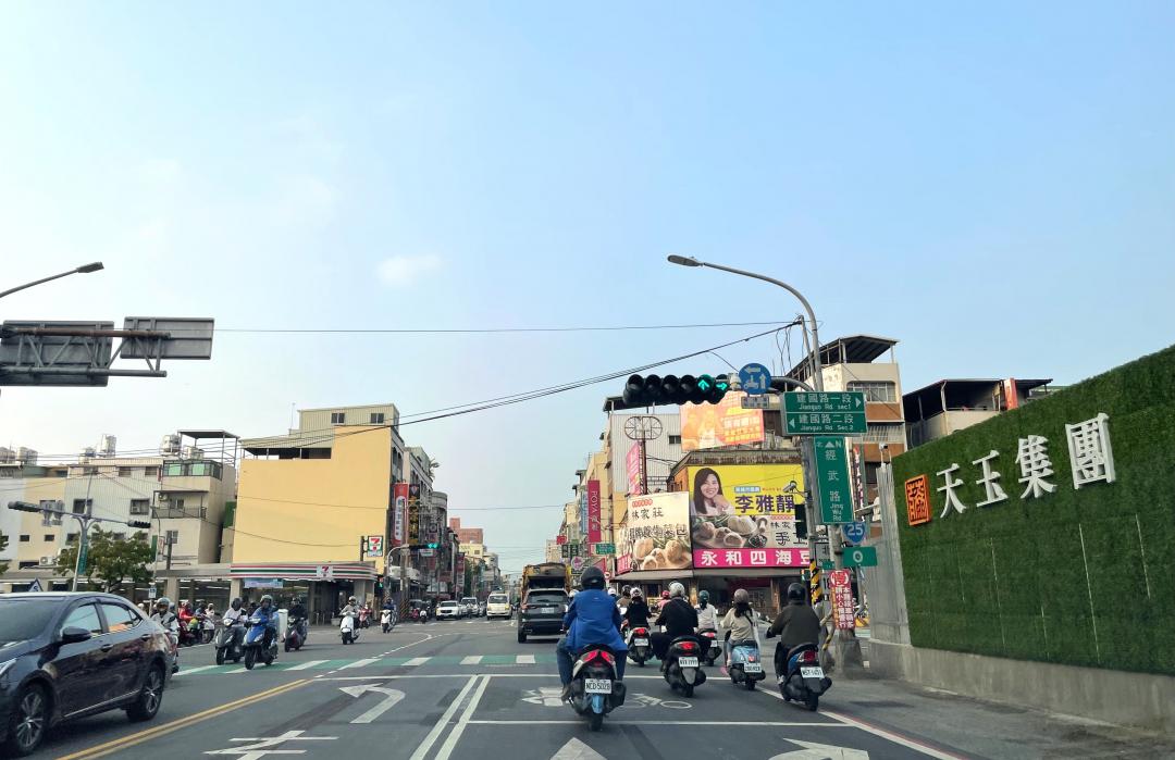 【高雄】串聯空中鳳城擁交通、商圈優勢  鳳山經武路生活圈再現風華