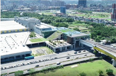 建商買不起地了？壽險大鱷滿 7.7兆現金等進場！專家曝：千億熱錢全擠向「這塊大餅」