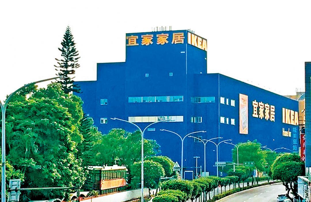 近年左岸發展速度明顯加快。