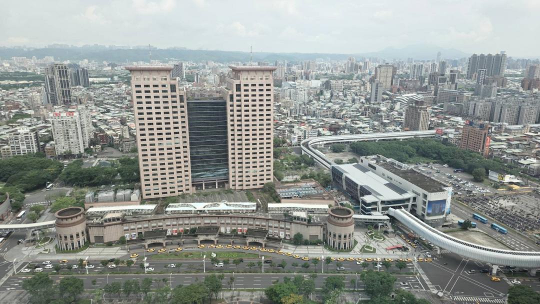 買房有望少花幾百萬？新北停車位新制上路　「一戶一車位」時代恐走入歷史