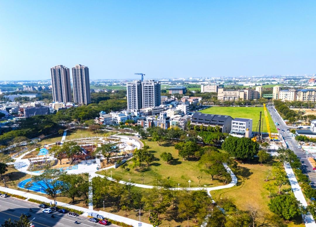 藍田雙語國小為鄰  萬坪藍田公園首排景觀宅現身