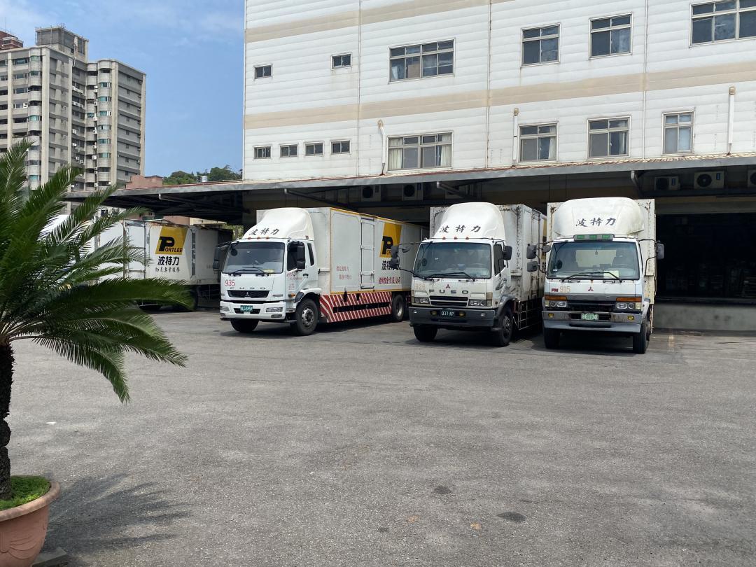 工廠登記只是適用房屋稅營業用稅率減半的必要條件之一，並非完成工廠登記就能直接享有優惠稅率。(示意圖、資料照）