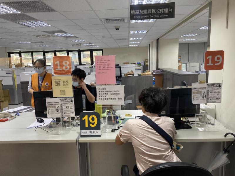 每年244萬贈與子女要申報嗎？搞錯恐挨罰 專家揭「這情況」一定要報