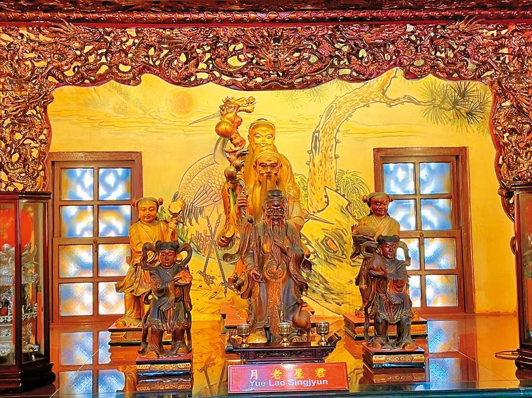 中秋節對單身男女而言，也是傳統上適合祈求姻緣的日子。