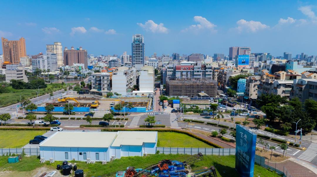 高階科技業主管購屋，不只考量工作地點，也重視商圈、子女學區、交通與居住環境，市中心千坪以上完整基地更是難得。(圖/業者提供)