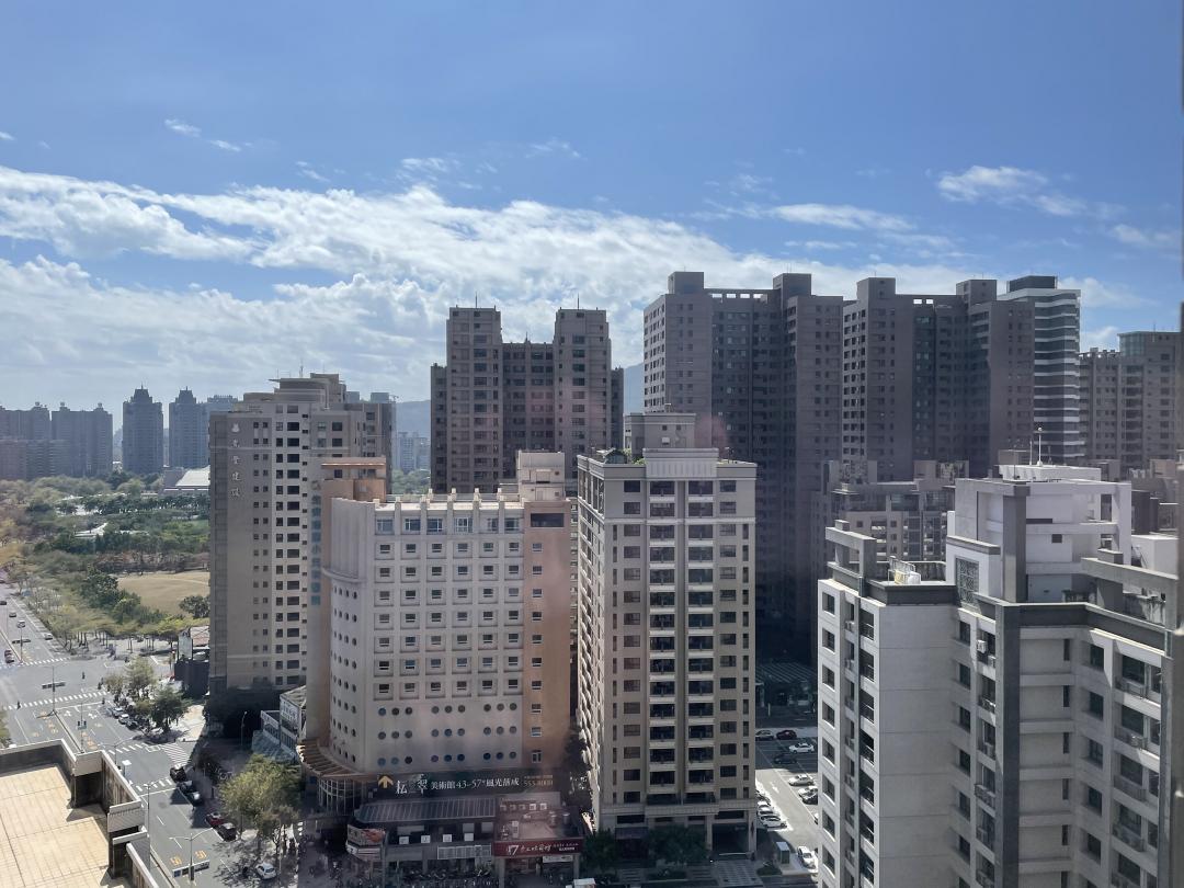 回顧2024年房市景氣高峰，高雄前8個月預售屋成交量達1萬3161戶。(圖/資料照，台灣房屋提供)