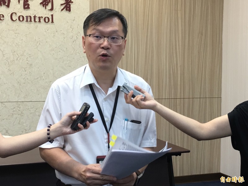 衛福部疾管署副署長莊人祥說明麻疹病例。（記者林惠琴攝）