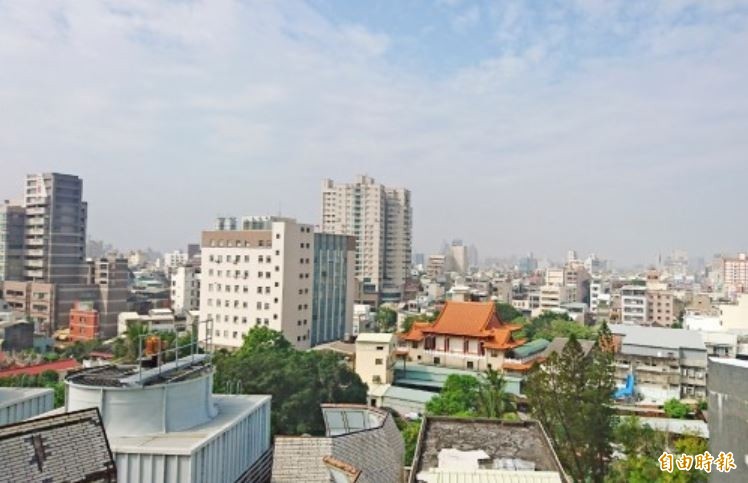 老屋健檢補助提高，台南市府呼籲民眾提出申請。（記者洪瑞琴攝）