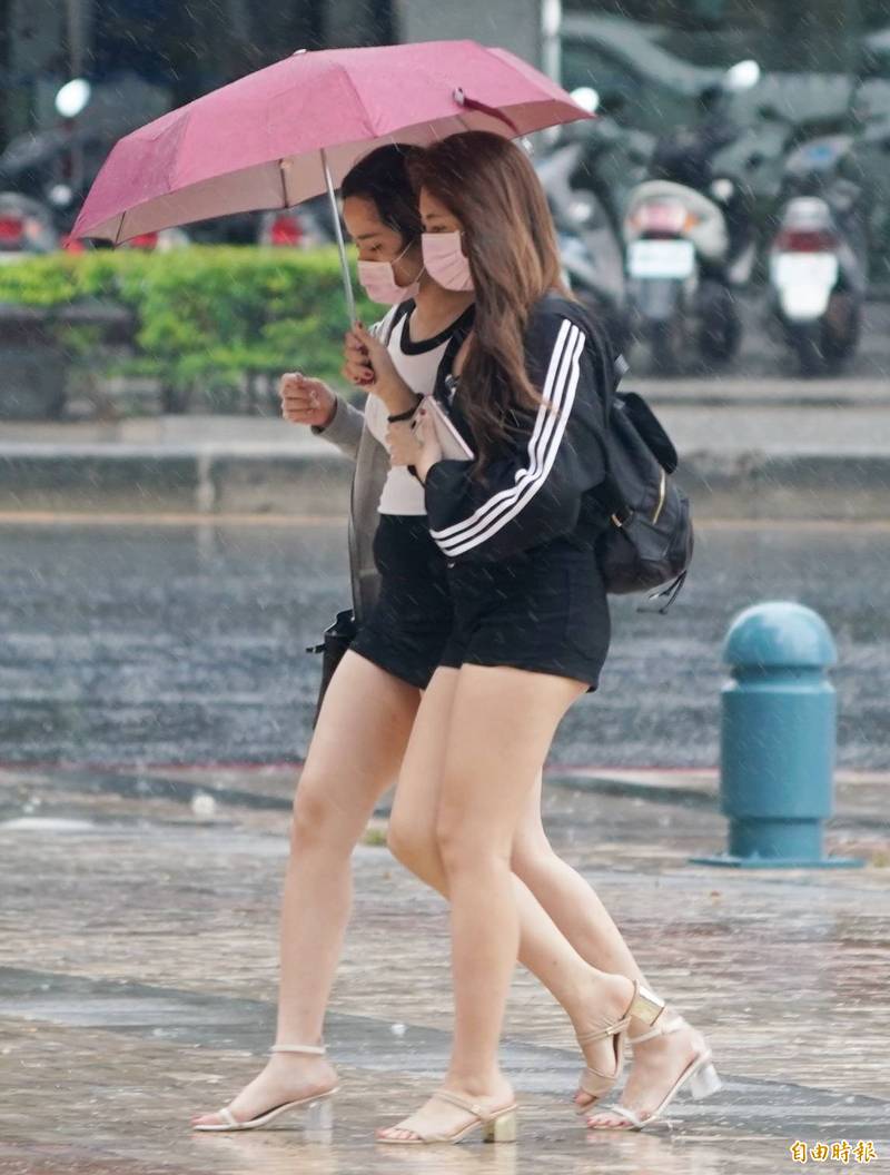 明雨勢最明顯 今晚起中南部嚴防豪雨鄭明典 不可忽視 生活 自由時報電子報