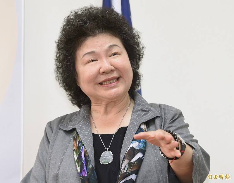 總統府秘書長陳菊(見圖)17日陪同四位大法官被提名人前往立法院,拜會各黨團尋求支持。談及黨內總統初選落敗的前行政院長賴清德時強調,她說過,「賴清德永遠是『我的兄弟』」,不會因為這次初選而有任何改變。(記者廖振輝攝) 總統府秘書長陳菊(見圖)17日陪同四位大法官被提名人前往立法院,拜會各黨團尋求支持。談及黨內總統初選落敗的前行政院長賴清德時強調,她說過,「賴清德永遠是『我的兄弟』」,不會因為這次初選而有任何改變。(記者廖振輝攝)
