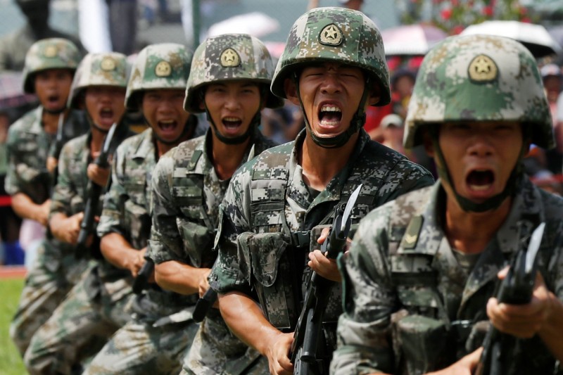 參加解放軍中途退役中國大學生遭8項嚴重處罰人生全毀- 國際- 自由時報電子報