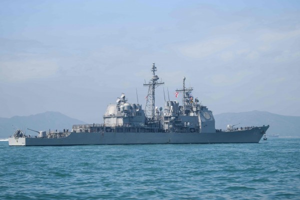 美國五角大廈官員呼籲盟國，應增加在南海的軍事影響力，以因應中國的積極行動。圖為美海軍軍艦。（法新社）