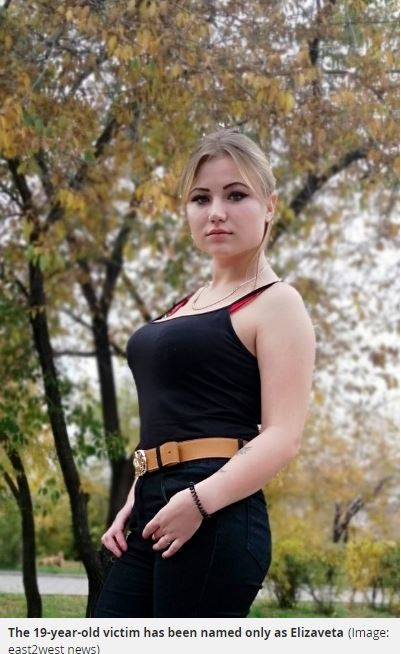 俄羅斯赤塔市（Chita）一名19歲女子伊莉莎白（Elizaveta）被「分屍」後從12樓公寓丟下。（圖擷取自鏡報）