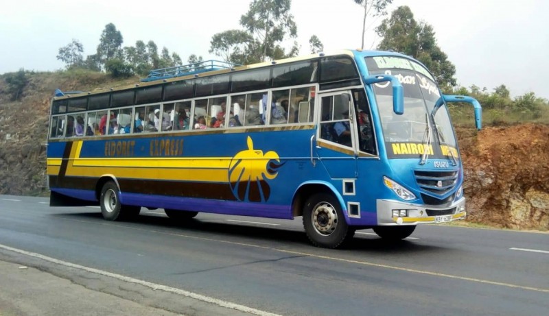肯亞一輛Eldoret Express巴士和卡車相撞,造成至少13人死亡的慘劇。Eldoret Express巴士示意圖。(圖擷自Eldoret Express臉書) 肯亞一輛Eldoret Express巴士和卡車相撞,造成至少13人死亡的慘劇。Eldoret Express巴士示意圖。(圖擷自Eldoret Express臉書)