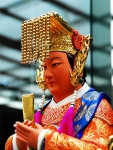 媽祖神像常拿著長方板子。（圖片來源）
