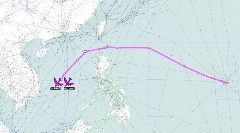 美國空軍編號編號STUN01 & 02的B-52H轟炸機，從關島出發飛越南海前往馬來西亞。（取自Aircraft Spots推特）