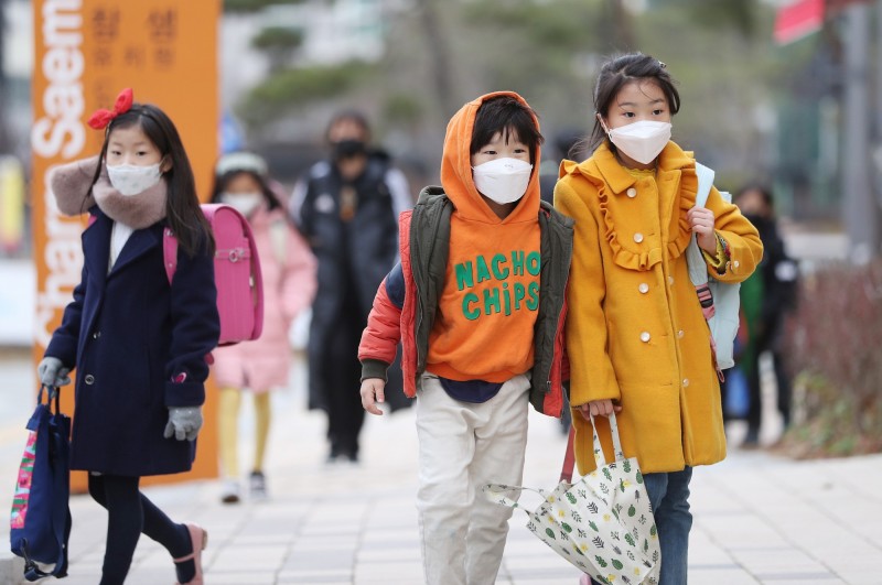 台中當舖日友汽車借款分享最新國際新聞韓國小孩終於走出被父母家暴的體罰陰影!南韓政府宣布將取消家長對子女實施體罰的權利。南韓兒童示意圖。(歐新社) 台中當舖日友汽車借款分享最新國際新聞韓國小孩終於走出被父母家暴的體罰陰影!南韓政府宣布將取消家長對子女實施體罰的權利。南韓兒童示意圖。(歐新社)