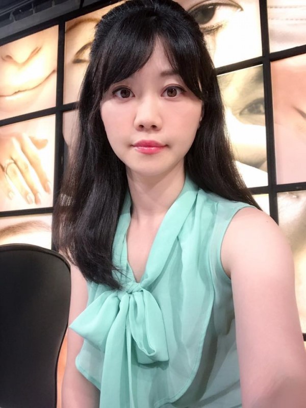 高嘉瑜和劉方慈超像？ 兩人相似度獲臉書「認證」 - 政治 - 自由時報電子報