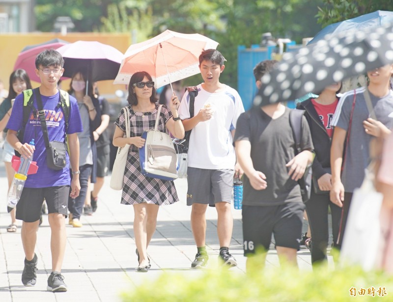 明全台晴朗炎熱山區慎防午後雷陣雨- 生活- 自由時報電子報