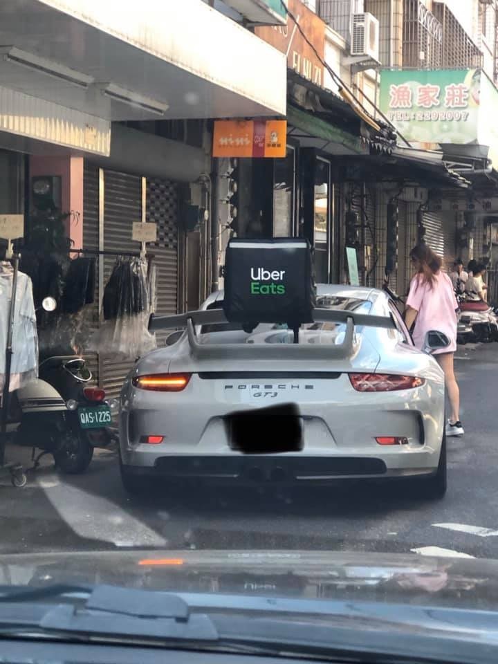 超狂 保時捷911 Gt3外送 Uber Eats 網友全跪了 生活 自由時報電子報