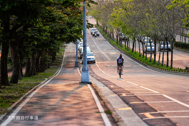 北屯重劃區近太原路50米濃綠大道 Br 電梯別墅面寬6 5米獨門私院全新完工 熱門新訊 自由電子報