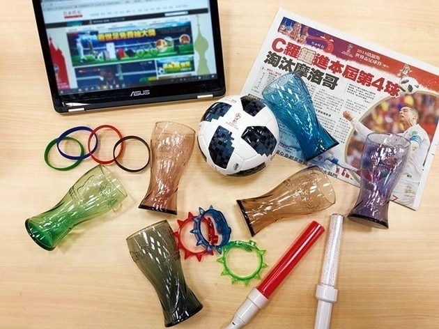 球隊代表色小物就是應援球隊的終極法寶啊！