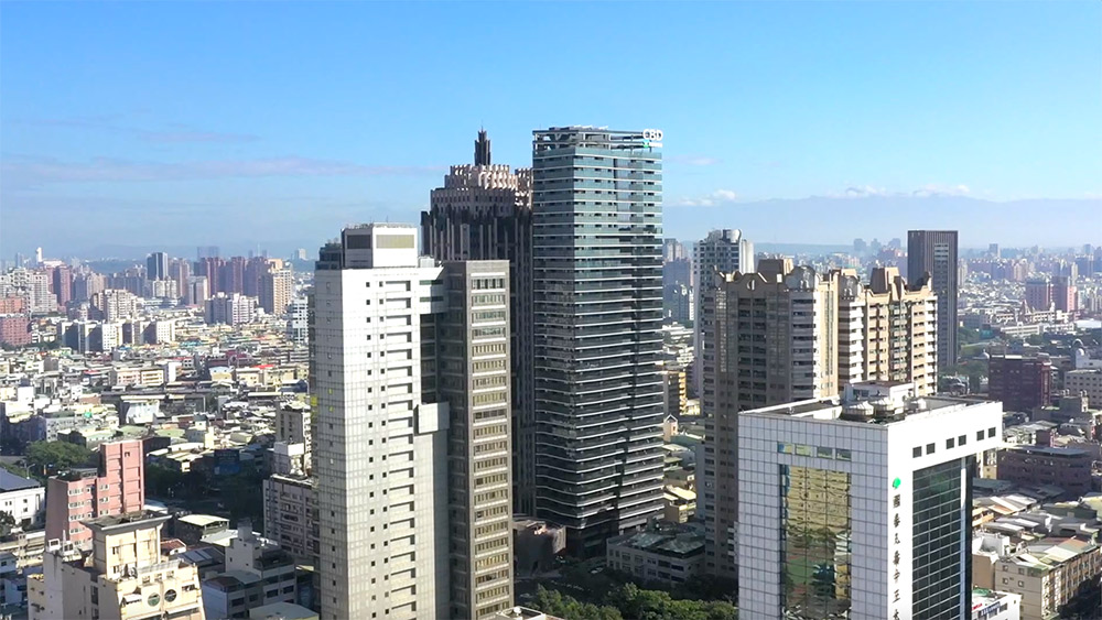 「高雄CBD經貿中心」中正金融特區 20年唯一新商辦落成 - 熱門新訊 - 自由電子報