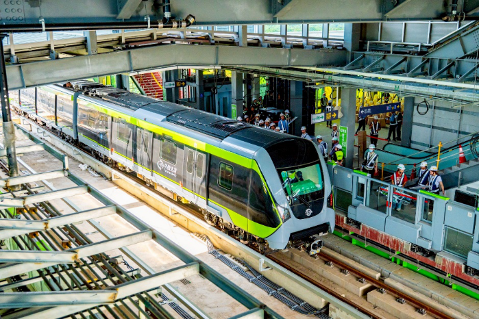 捷運綠線朝115年北段優先通車穩定邁進。(圖片來源：桃園市政府)