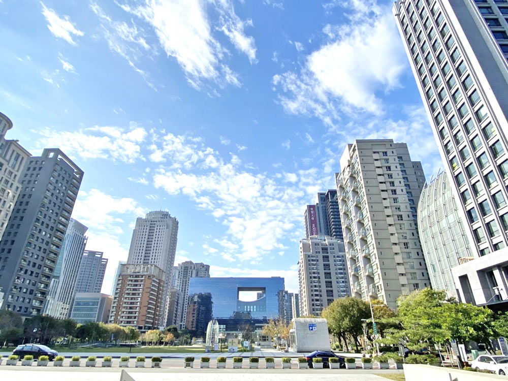 七期新市政具有地段、門面的指標意義，與產業間互相牽引羈絆、共生共榮。