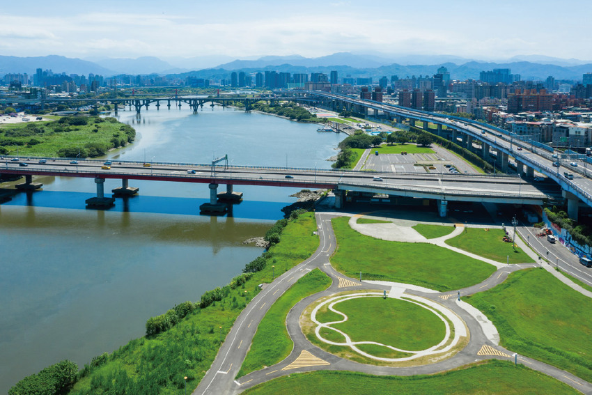 江子翠座落板橋、北市門戶,對頂峰客層而言才是市中心真正精華地段。(圖/業者提供)