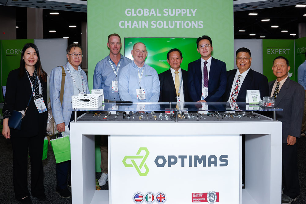 北美扣件前三大扣件經銷商 Optimas Solutions 北美執行長 Daniel Harms(左4) 表示已規劃持續提升對台灣的採購，並說明待不確定性更明朗後將迎來轉機。