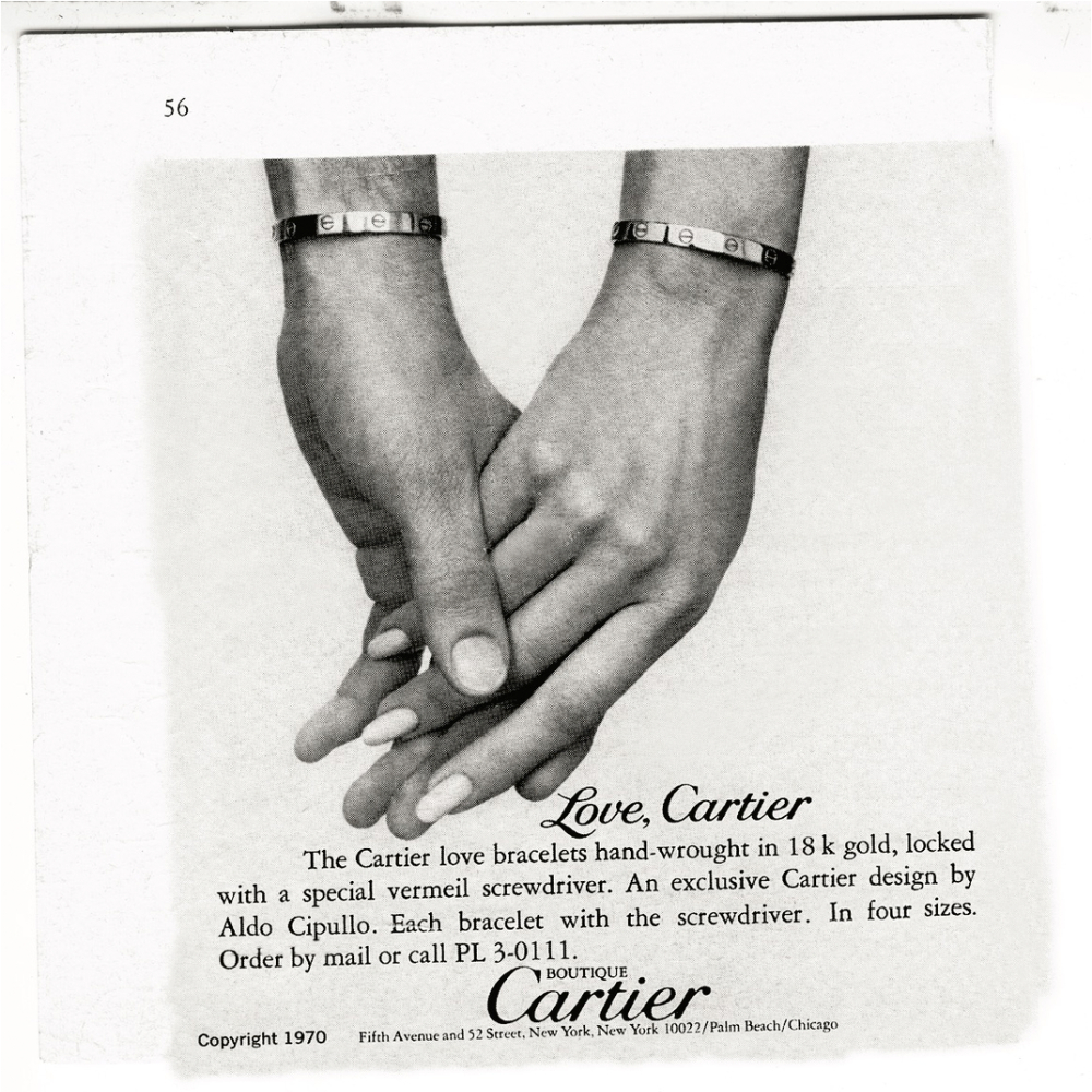 卡地亞於1970年為LOVE手環所推出的宣傳海報：一對愛侶雙手緊握、腕間各自佩戴的LOVE手環則如無聲的愛情誓言，至今仍令人印象深刻。圖/卡地亞提供