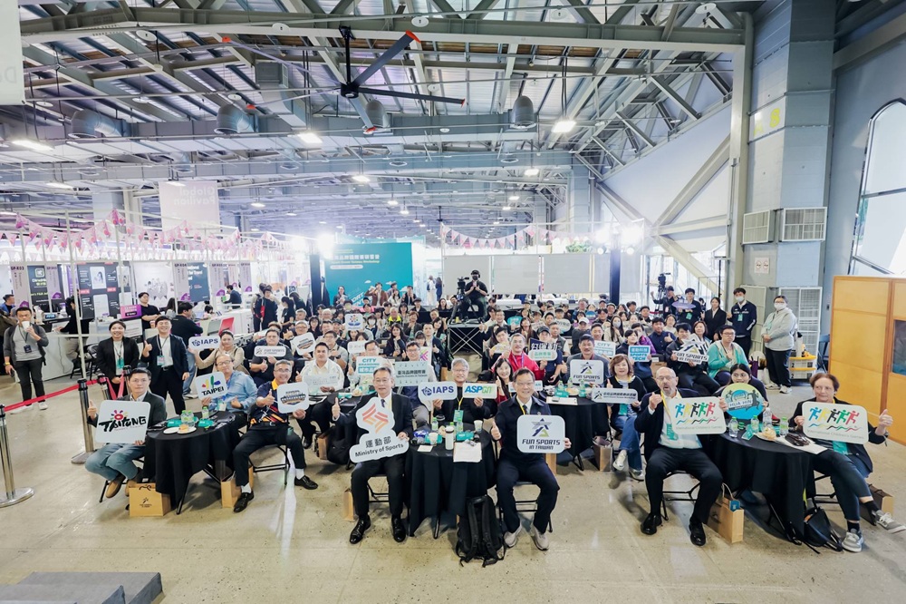 此為今（21）日交流分享會之大合照。(圖／運動部提供)