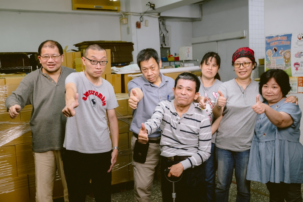 何敬歐帶領庇護夥伴，堅持、學習，並一起找到前進的方向。(圖/庇護工場提供)
