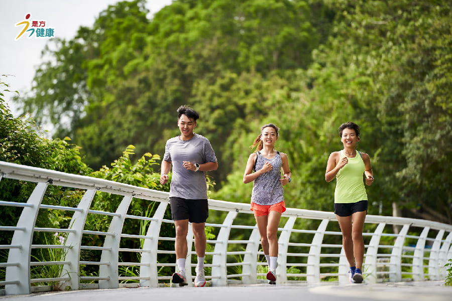 是方i健康協助企業跑出企業ESG價值，透過APP舉辦員工步數挑戰賽等活動，鼓勵員工戶外健走與運動，是實現「社會（S）」與「環境（E）」責任的關鍵行動。（圖／是方電訊提供）