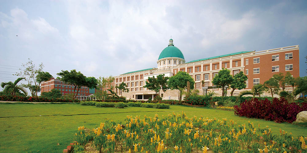 亞洲大學校園。