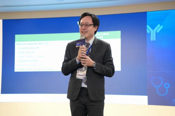 感冒咳不停竟是肺癌晚期！創新合併療法有望提供「免化療」新選擇