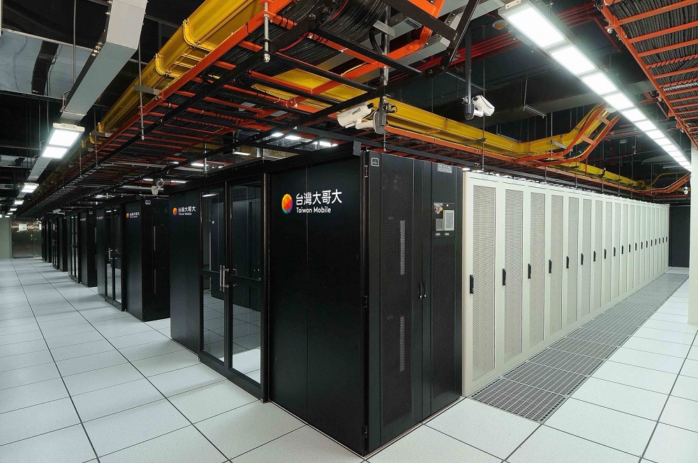 台灣大哥大資安反詐、客服及語料轉譯等自研AI技術，助企業落地實戰降本增效。圖片來源：台哥大