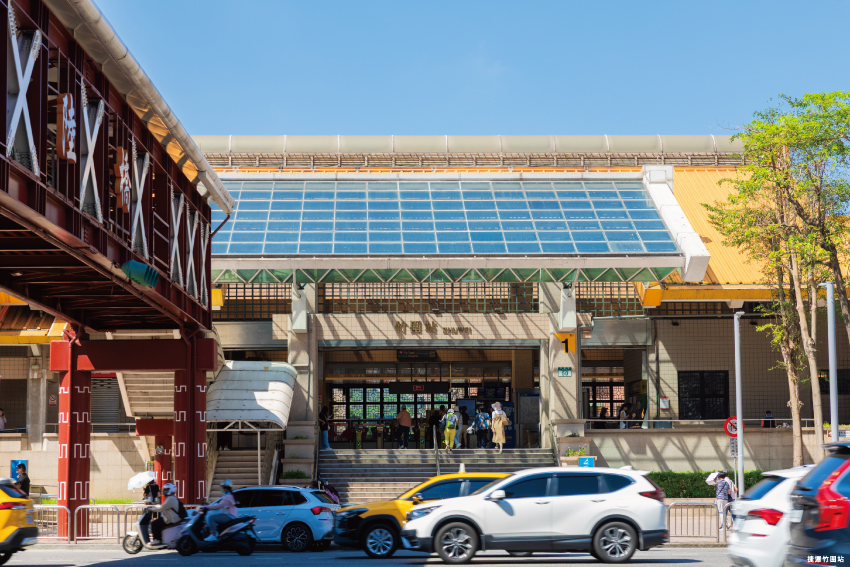 「光全御苑」捷運竹圍站400米一站進北市，15分鐘對接北士科。(圖／業者提供)