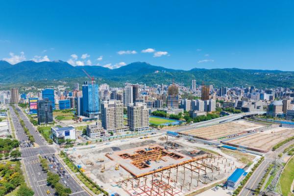 淡水信義線一站抵北市 「光全御苑」1500坪大基地22層鋼骨地標