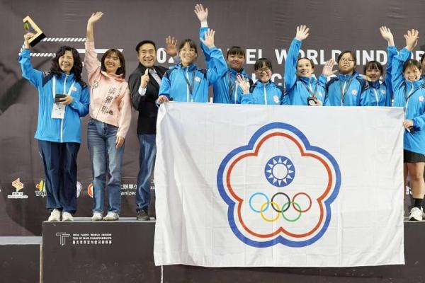 華南銀行攜手景美女中拔河隊Team Taiwan續寫金牌榮耀