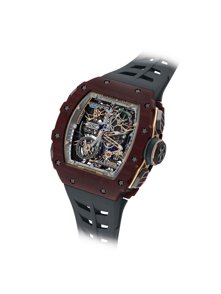 RM 41-01胭脂紅Basalt TPT玄武岩纖維材質款，全球限量30只。（圖文來源：RICHARD MILLE）
