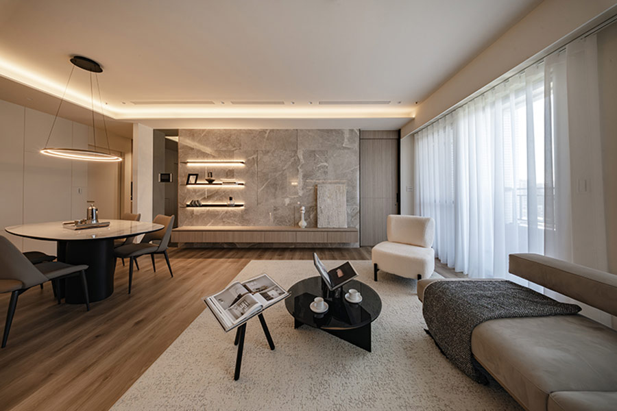 多種戶型與實品屋供購屋者實際體驗空間氛圍。（46坪實品屋拍攝／業者提供）