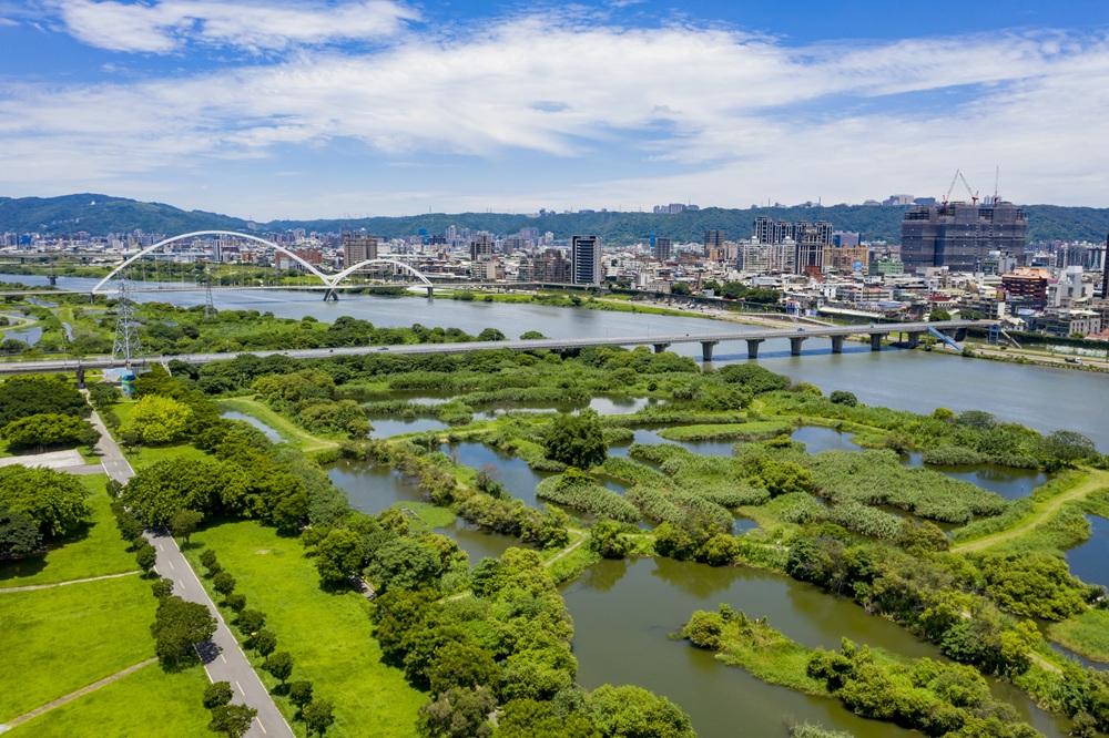 板橋江翠北側重劃區被視為板橋少數仍具補漲空間的關鍵區域。(圖／業者提供)
