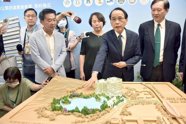 捷運R17世運站A5公辦都更案簽約  打造高雄台積電供應鏈強大支援