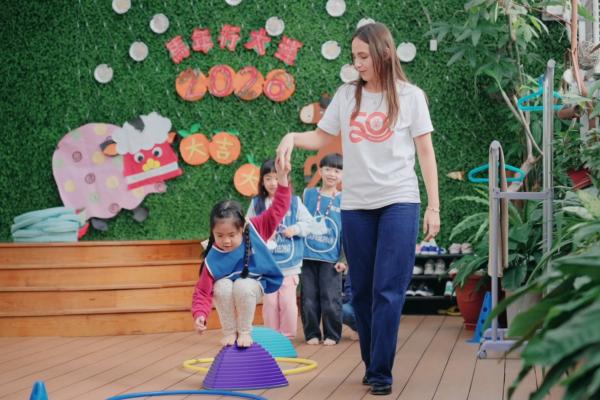 國際扶輪NGSE計畫落地  義大利實習生Anna體驗台灣幼教文化