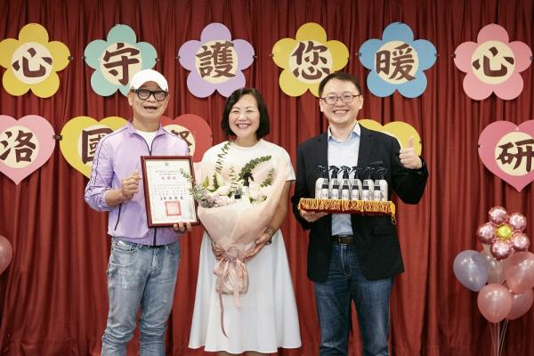 機能鈦新科技 把織物防護送進長照日常iROO走進新竹榮民之家